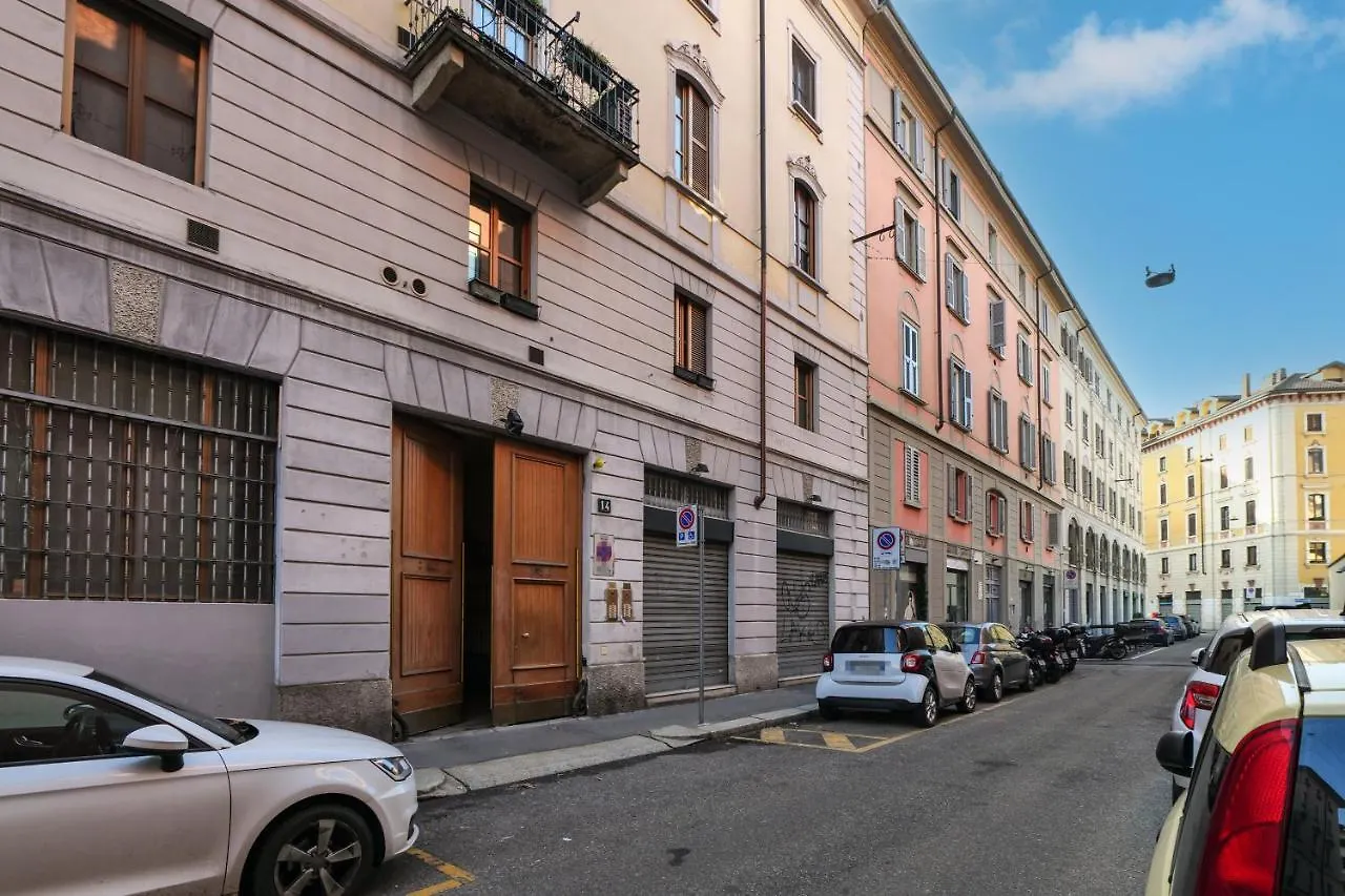 Elegant Sempione Apartment Mailand