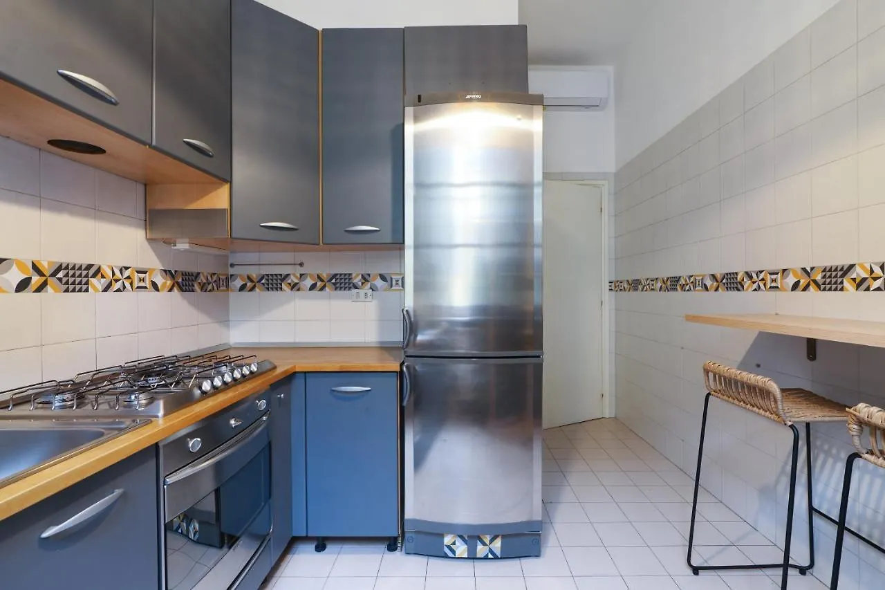 Elegant Sempione Apartment Mailand