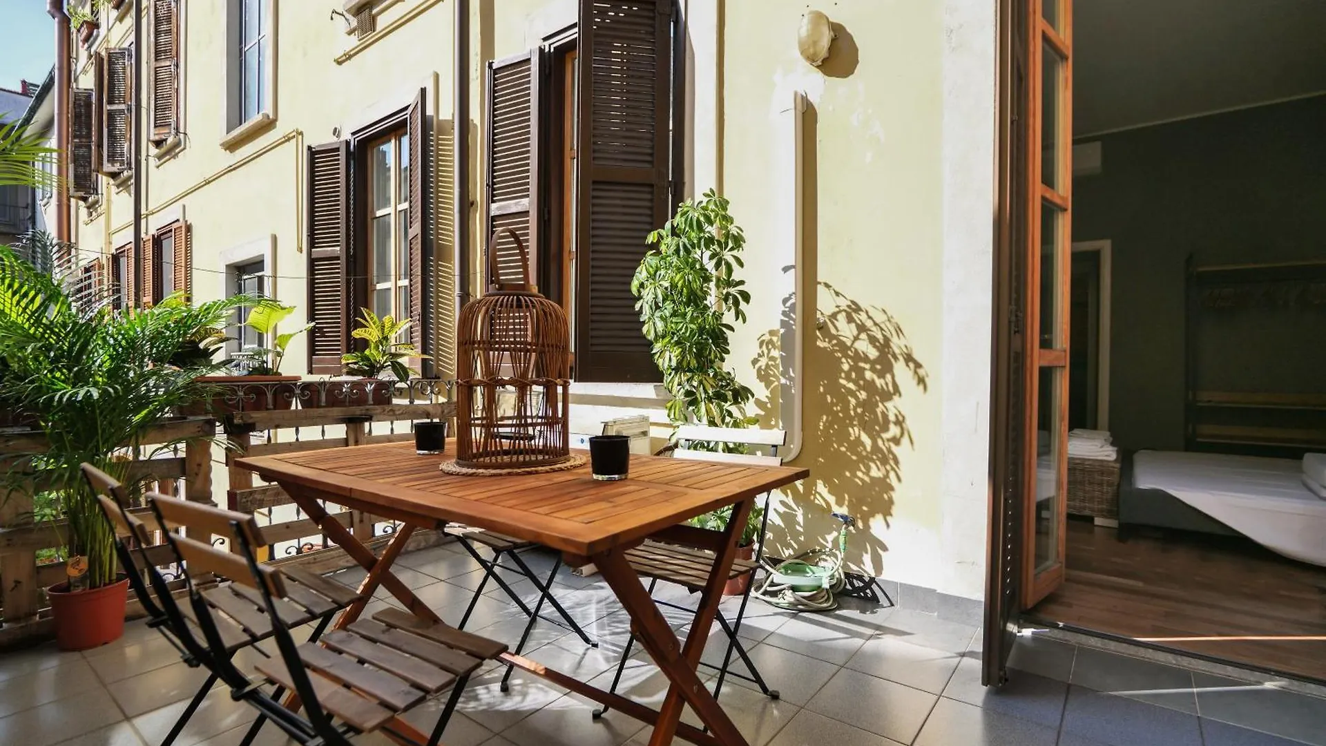 Elegant Sempione Apartment Milan 0*,  Italy